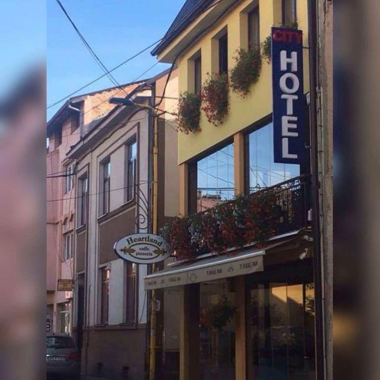 Heartland City B&B Tuzla Exterior photo